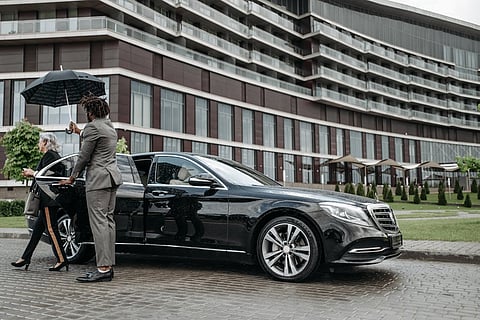 8 Best Global Airport-Transfer & Chauffeur Services Reviewed 2025