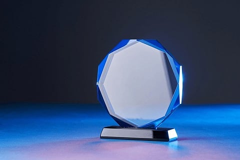 Why Business Owners Prioritize Design Over Size When Choosing Acrylic Awards
