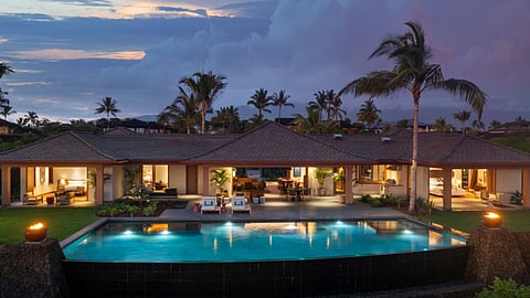 Hale Kai Mana’s panoramic coastal vistas and infinity-edge pool anchor its private resort setting