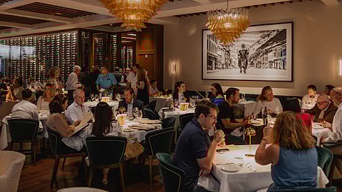 Daniel’s Miami interior dining atmosphere