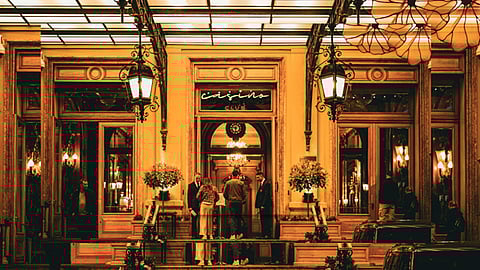 Iconic Casino Destinations That Defined Luxury Travel