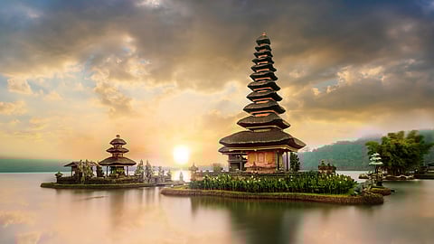 Ulun Danu Beratan Temple at sunrise, on Bali, Indonesia
