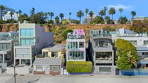 “Barbie House” exterior with pink and purple design in Santa Monica