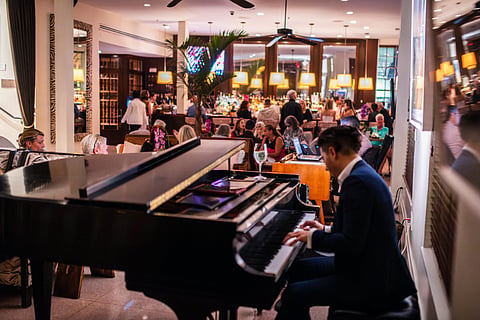 Leonard Reina Pianist at The Betsy Piano Bar