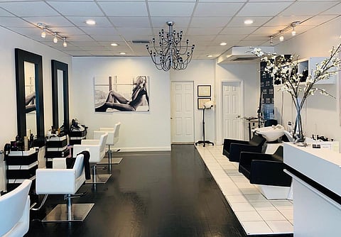 Nina Salon