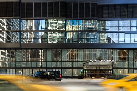 AC HOTEL NY DOWNTOWN: Luxurious Urban Legend
