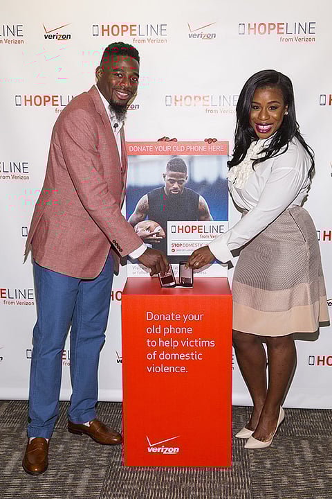 Actress Uzo Aduba (“Orange is the New Black”) & NFL’s Pittsburgh Steelers William Gay @ HopeLine event