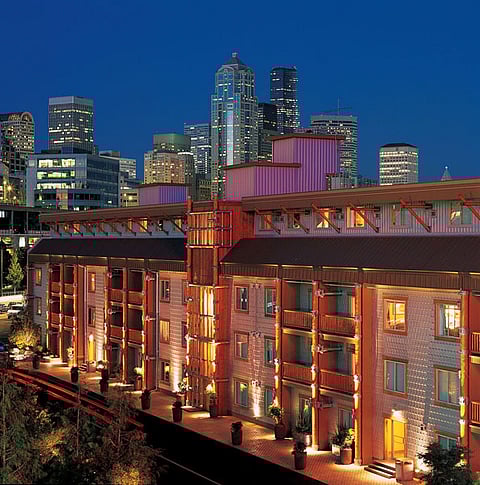 IMPECCABLE SERVICE AT EDGEWATER HOTEL