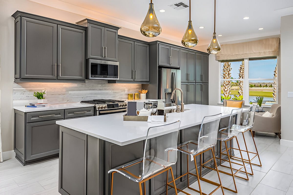 Top Kitchen Cabinet Color Trends for 2024: Style Meets Functionality