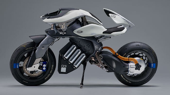 Jin-Ki Kanno, Yamaha's Motoriod AI Robot Self-Balancing Motorcycle Jin-Ki Kanno, Yamaha's Motoriod AI Robot Self-Balancing Motorcycle