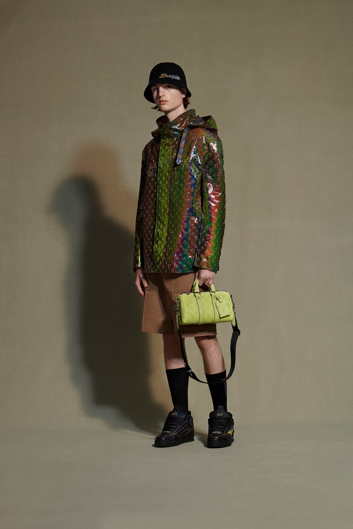 LOUIS VUITTON エシャルプ Pharrell Williams Unveils Louis Vuitton Spring 2025 Men's Collection
