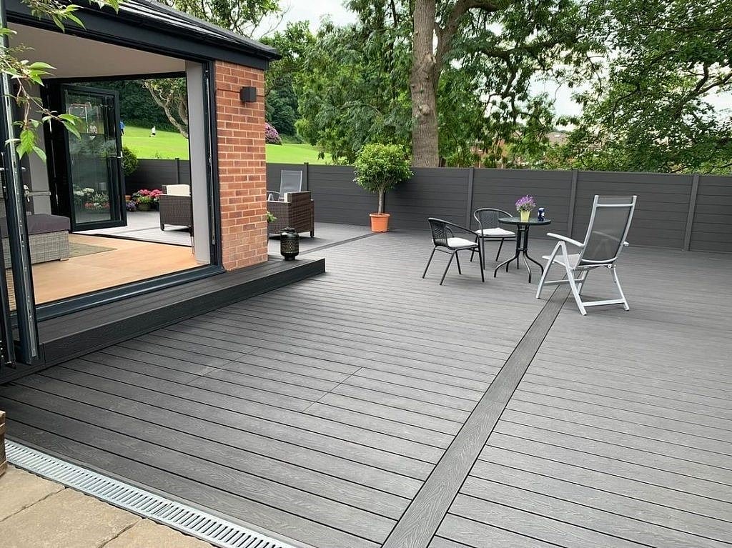 Timeless Decking Colours: Composite Shades That Never Go Out of Style