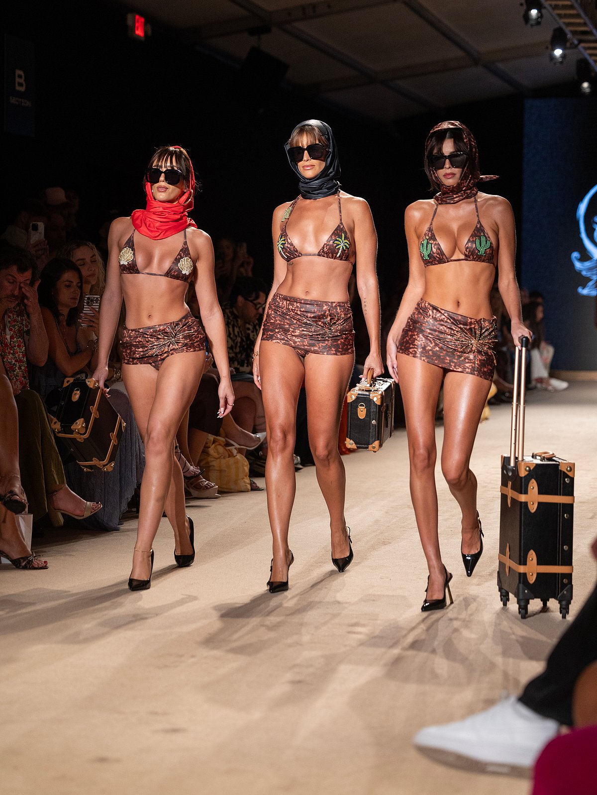 MG1182.jpg?rect=0,726,4000,