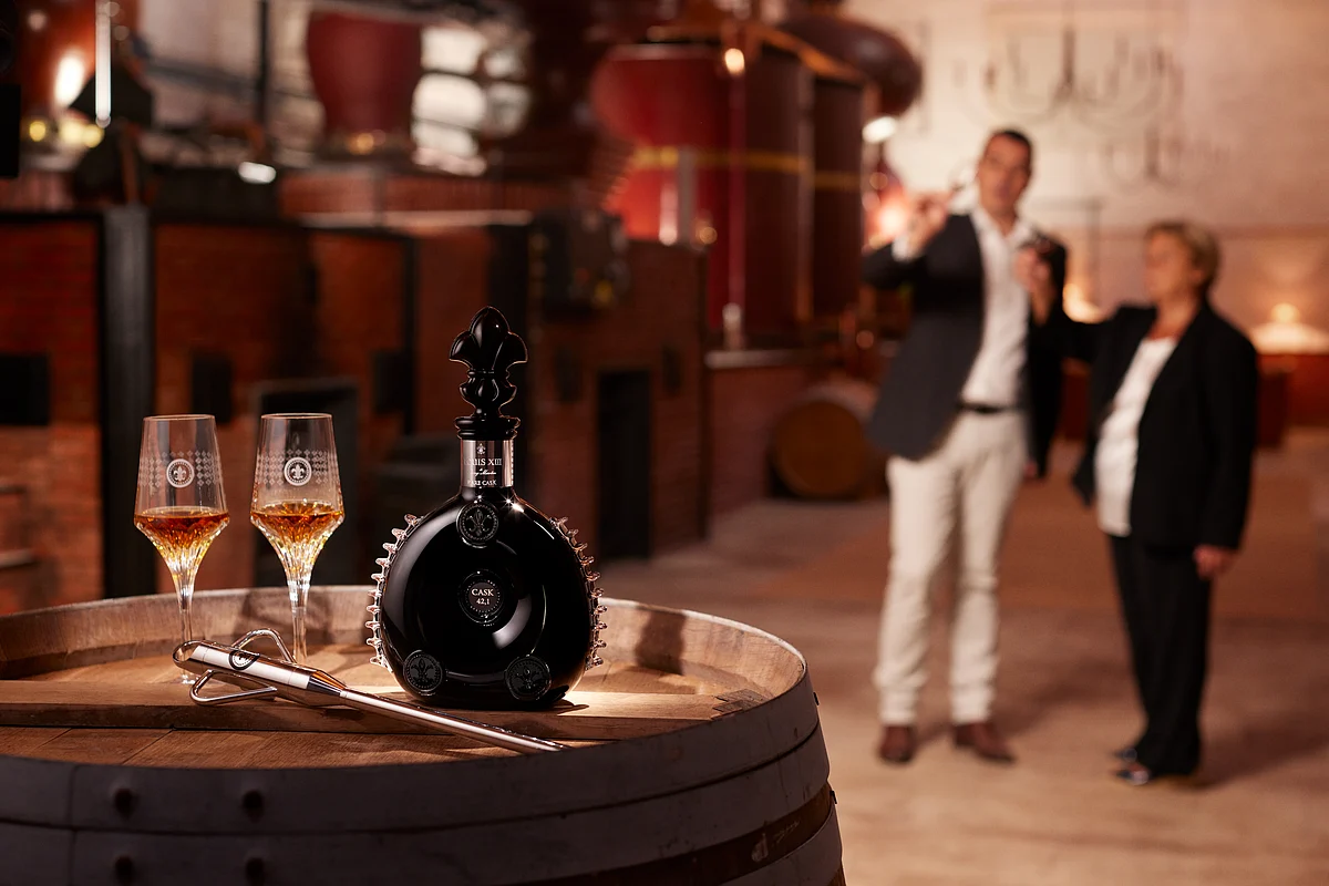 Luxury Cognac Experience: LOUIS XIII Rare Cask 42.1 Arrives