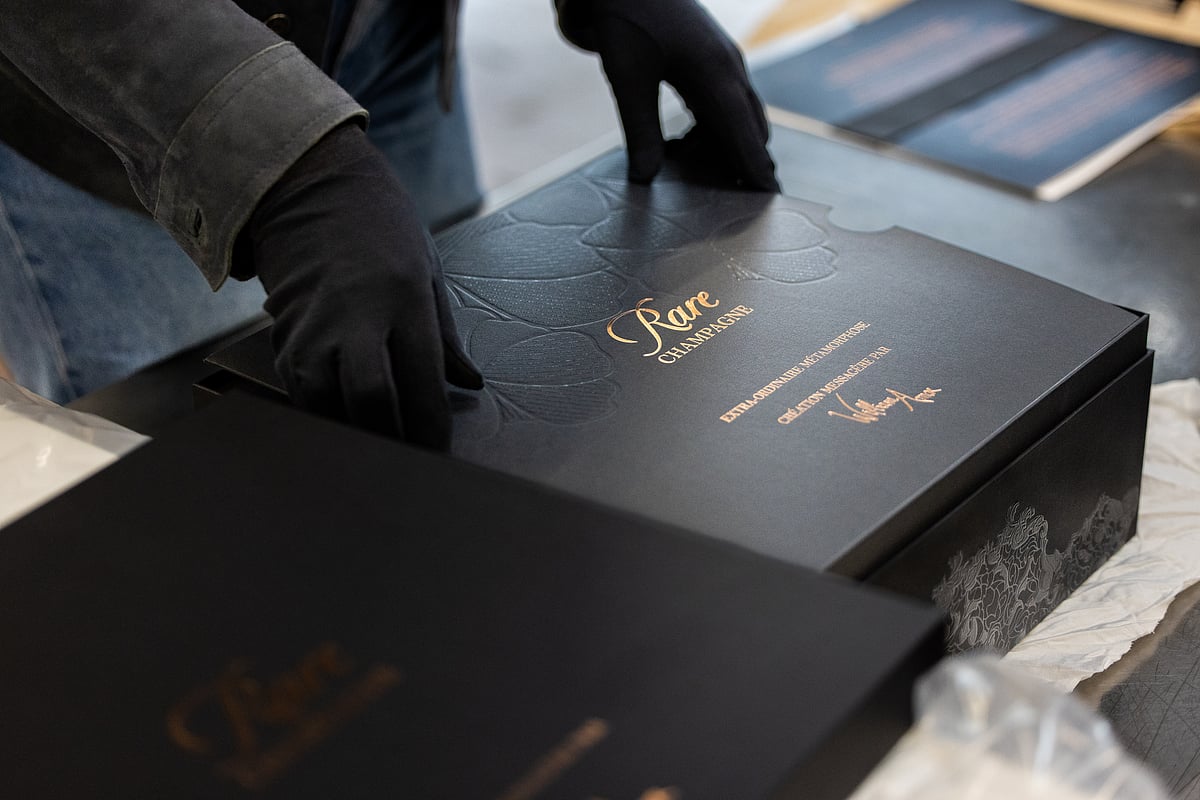 邦楽 Champagne Provocation to Noble Artists Rare Champagne Unveils $1,500 Cuvée with NFT and Art by