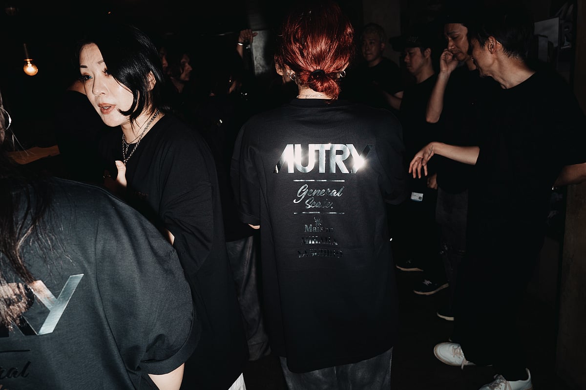I LOVE YOU 25th Anniversary of Yasuhiro… Tokyo Fashion Week: AUTRY x Mihara Yasuhiro Capsule Debuts