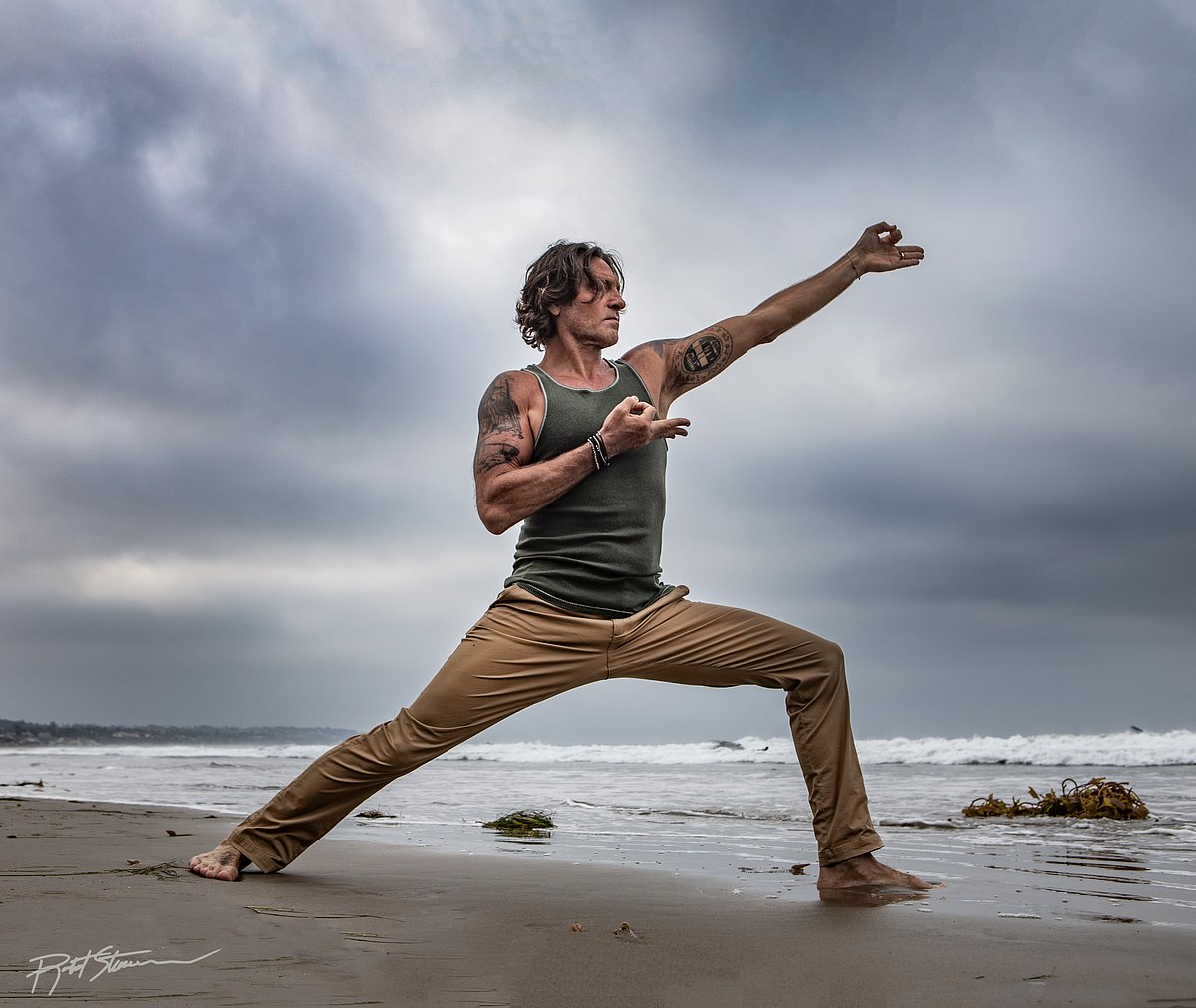 Eric Paskel Leads Holistic Yoga Workshops at Continuum Sporting Club ...