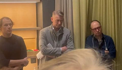 Northvolts tidigare vd Peter Carlsson i mitten.