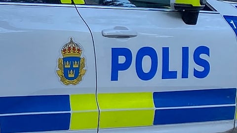 Larmet kom in till polisen på söndagskvällen.