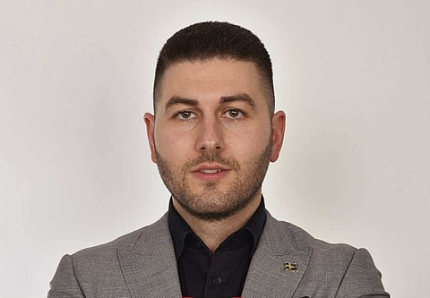 Aday Bethkinne, kommunfullmäktigeledamot för Kristdemokraterna Botkyrka, lämnar partiet. 