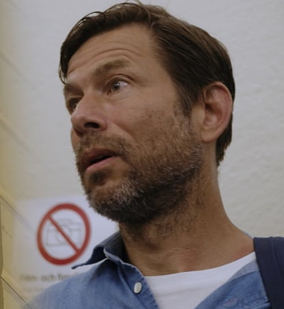 DN-journalist jämför gangsterrapparen Yasin med Lars Vilks – möts av kritik