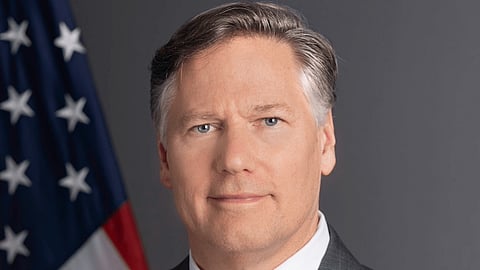 Christopher Landau, USA:s vice utrikesminister vill ha tips om utlänningar som lovordar, rationaliserar eller bagatelliserar mordet på Charlie Kirk.