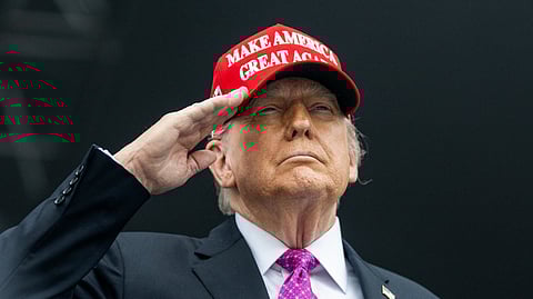 President Trump skriver att alla gisslan kommer att släppas mycket snart.