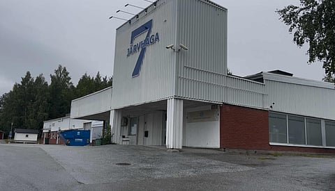 Företagslokalen på Järvhagavägen i östra Örnsköldsvik som utan tillstånd hade gjorts om till moské.