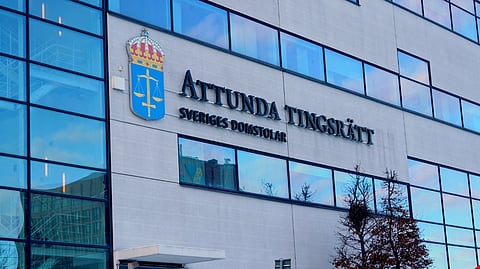 Gift par åtalas för mord på mannens mamma