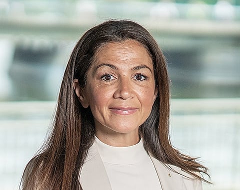 Liberala toppnamnet Gulan Avci drar sig ur valet