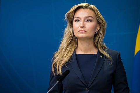 När förtryckande normer får fäste blir kvinnor osynliggjorda, skriver KD-ledaren i en debattartikel i Expressen på Internationella kvinnodagen. 