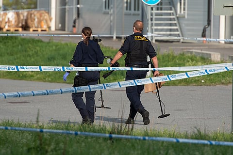 Polisen söker försvunnen flicka – stor polisinsats