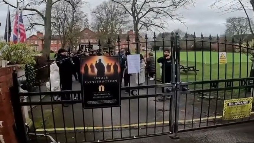 Sektens hemvist i Cheshire: ett gammalt barnhem.