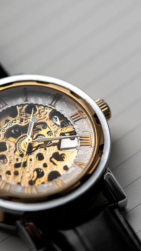 A Simple Guide to Verify Your Luxury Timepiece