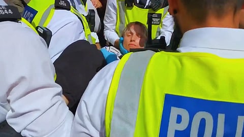 V centre Londýna zadržali 474 ľudí. Vysvetľujeme prečo.