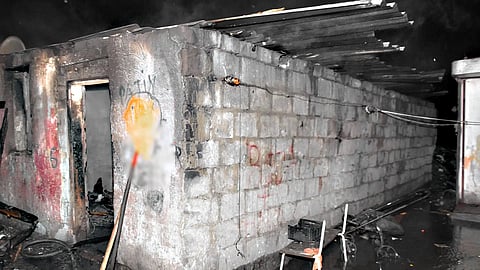 Požiar v Kozárovciach: matka a tri deti uhoreli v rodinnom dome.