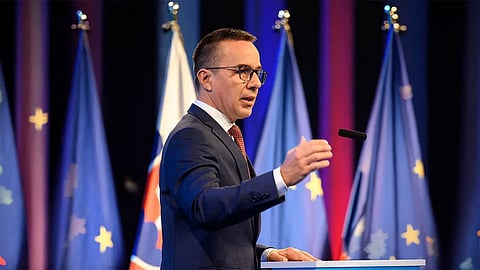 Bez školy ani euro? Erik Tomáš chce stopnúť dávky za záškoláctvo detí