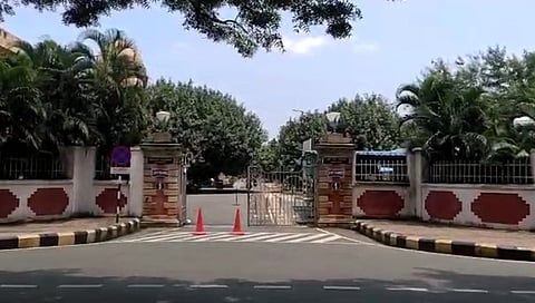 एम. श्रीनिवास रेड्डी यांच्या विरोधातील गुन्हा रद्द