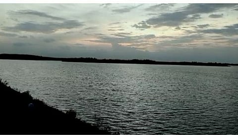 सततच्या पावसाने एलदरी व सिद्धेश्वर धरणाच्या पाणीपातळीत वाढ 