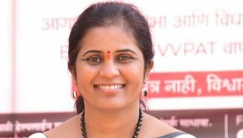 लाचखोर महिला शिक्षणाधिकारी डॉ.वैशाली झनकर यांना एसीबीकडून अटक