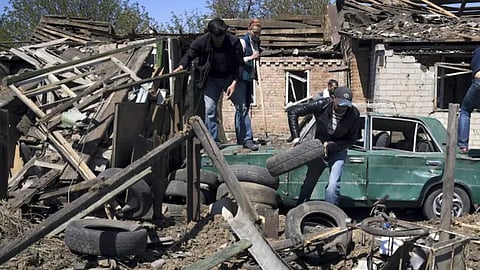 Russian bombing of Ukraine school due to 60 people died 