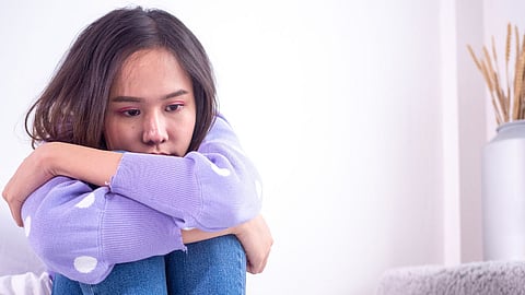 How to help teen, Parenting tips, causes of teenage depression