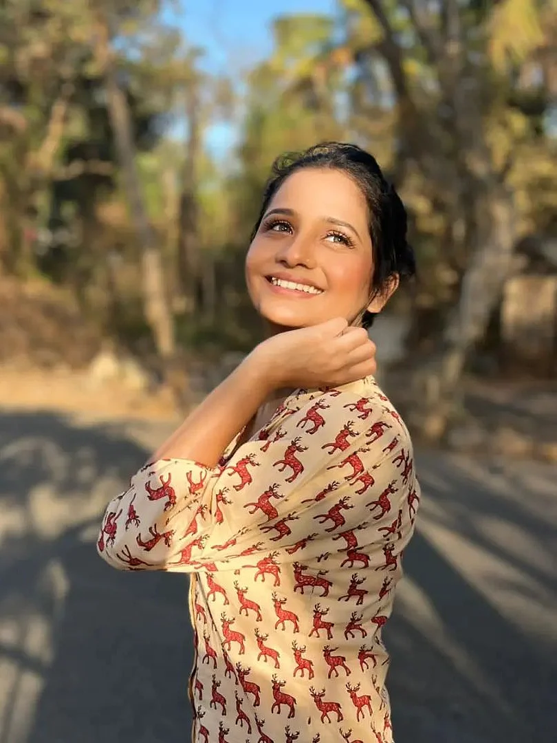 sharvari jog Actress