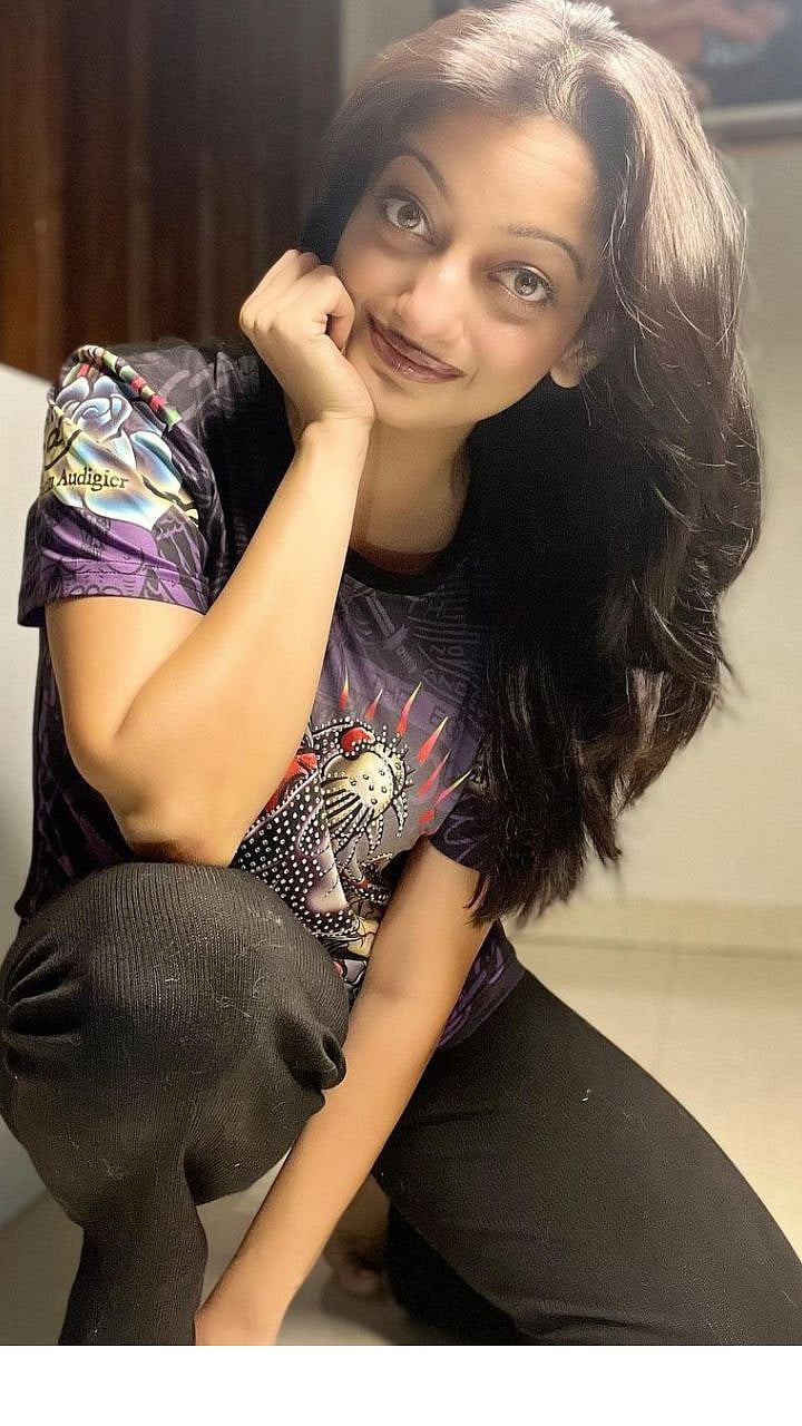 Manasi Naik Latest Photos| तुझ्या नजरेने वणवा पेटला...: manasi naik shares  new photos on instagram