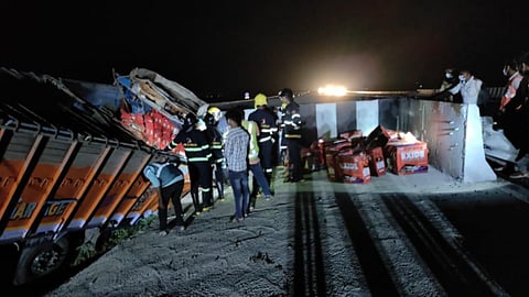 Samruddhi Expressway Accident