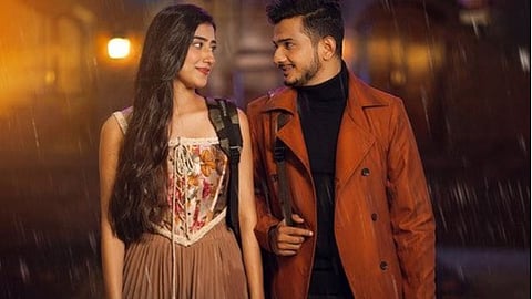 Nazila On Munawar Faruqui
