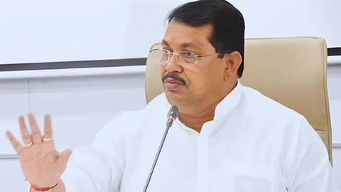 महायुती सरकार बिल्डर धार्जिणे : वडेट्टीवार; मीरा भाईंदरमधील 6000 कोटींची जमीन बिल्डरांच्या घशात घालण्याचा डाव