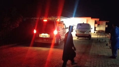 10 gunmen kidnap passenger and shot dead  in Noshki 