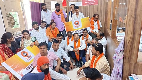 reopen gunthewari dealing demands uddhav thackeray faction in akola