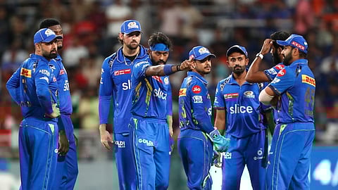MI vs KKR, Toss Prediction: टॉस ठरेल बॉस! KKR ला हरवण्यासाठी मुंबईने आधी काय करावं? 